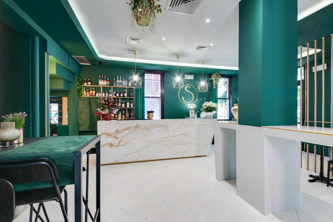 Hotel Sorriso Ріміні Екстер'єр фото