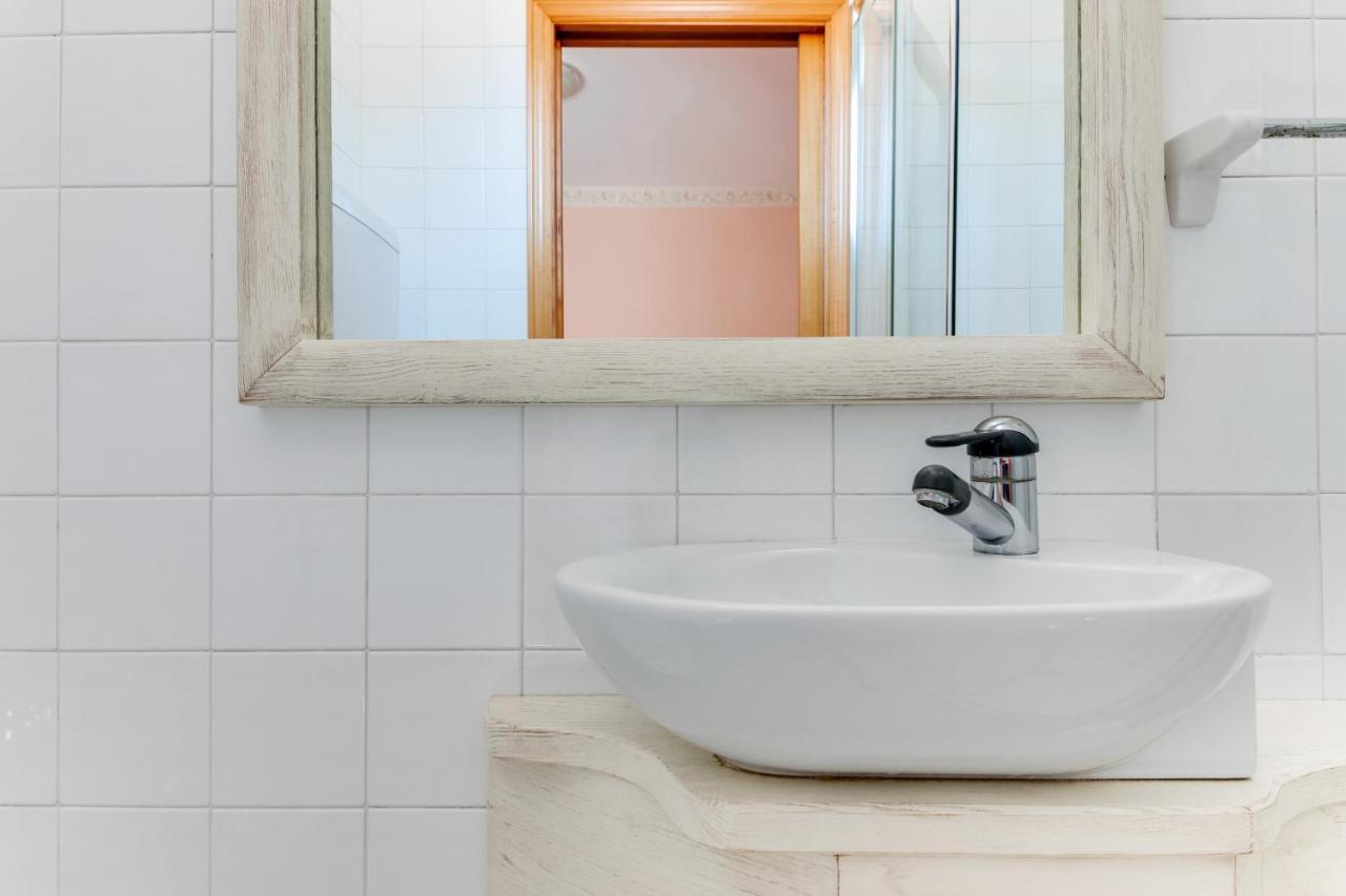 Hotel Sorriso Ріміні Екстер'єр фото
